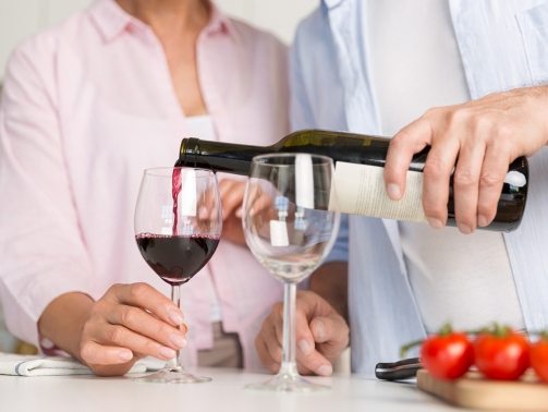 cropped-picture-of-mature-loving-couple-family-PFLA4LB