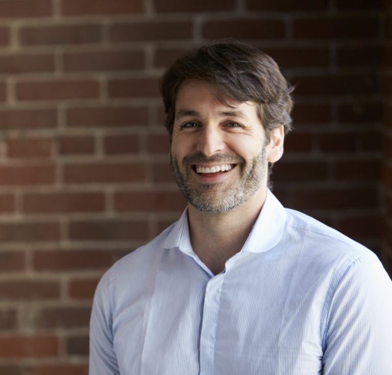 head-and-shoulders-portrait-of-businessman-in-P2DXHCH@2x
