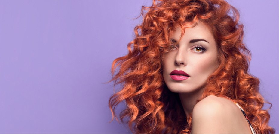 fashion-portrait-sensual-redhead-woman-on-purple-EDQ9SPV