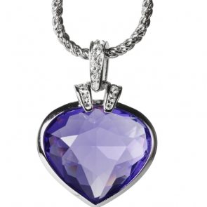 silver-pendant-and-blue-heart-shaped-gemstone-PVPV7QK