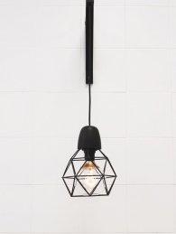 photo-1502743780242-f10d2ce370f3