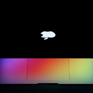 apple-device-computer-dark-986812