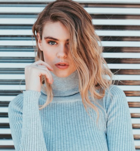 fezbot2000-365718-unsplash